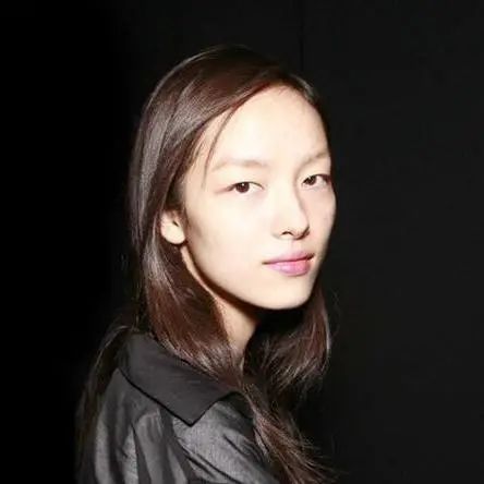 变双眼皮半个月后回到单眼皮,双眼皮怎么临时变成单眼皮