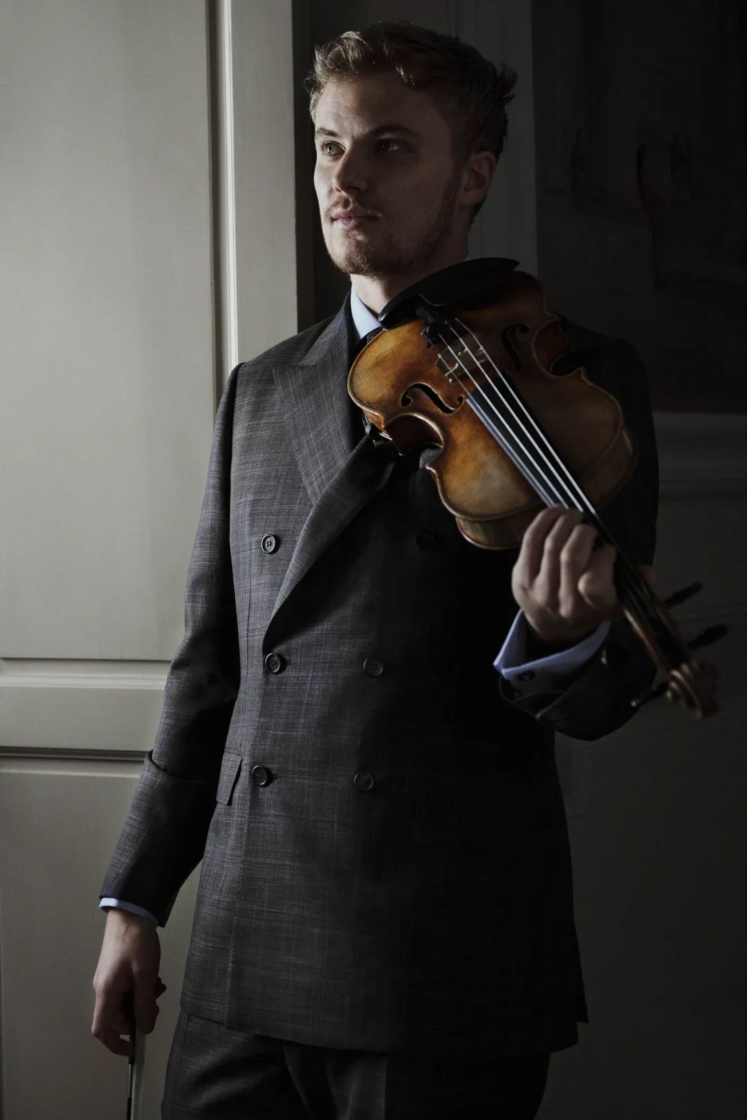 川普的新衣服,川普整理西服