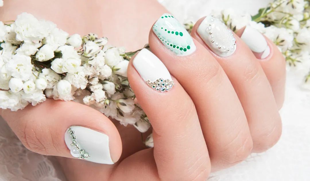 这次大姨妈，我专门计算了一下自己总共流了多少血|荐