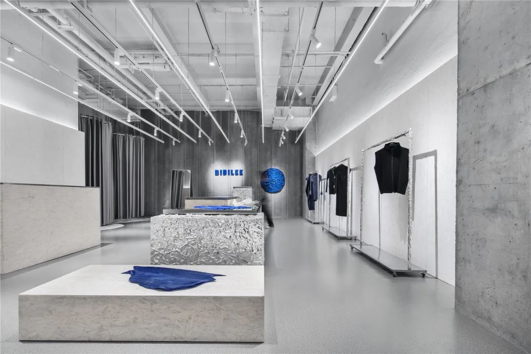 怎么设计快闪店,服装品牌快闪店设计案例