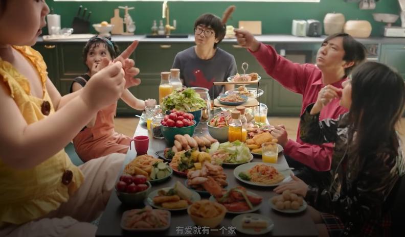 新裤子为宜家跳舞,新裤子跳舞吧视频