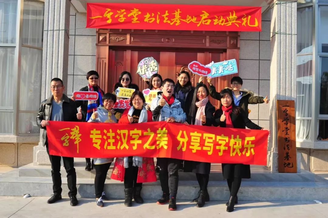 她在娱乐圈里风生水起,她在娱乐圈一股清流