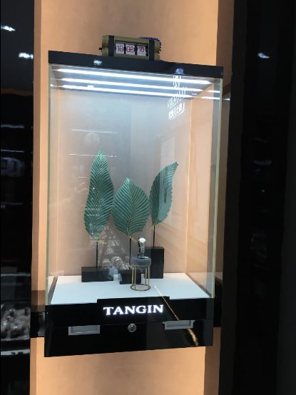 瑞士天珺表形象重磅升级强势亮相杭州萧山店