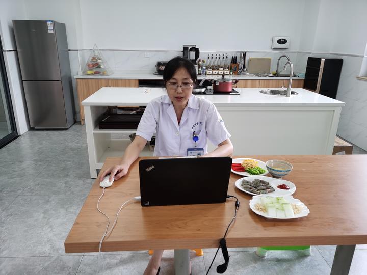 合理膳食均衡营养知识宣传培训,合理膳食均衡营养讲座