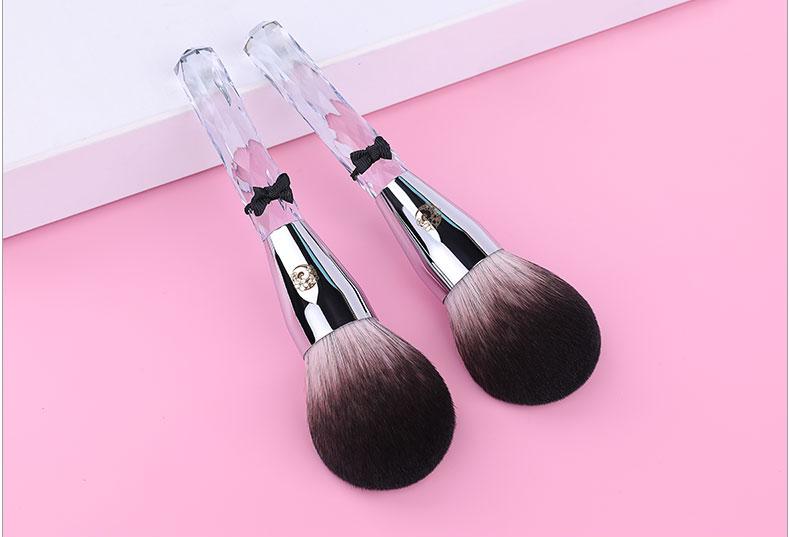 盘点女生遇到的尴尬瞬间,作为女生你遇到的最尴尬的问题