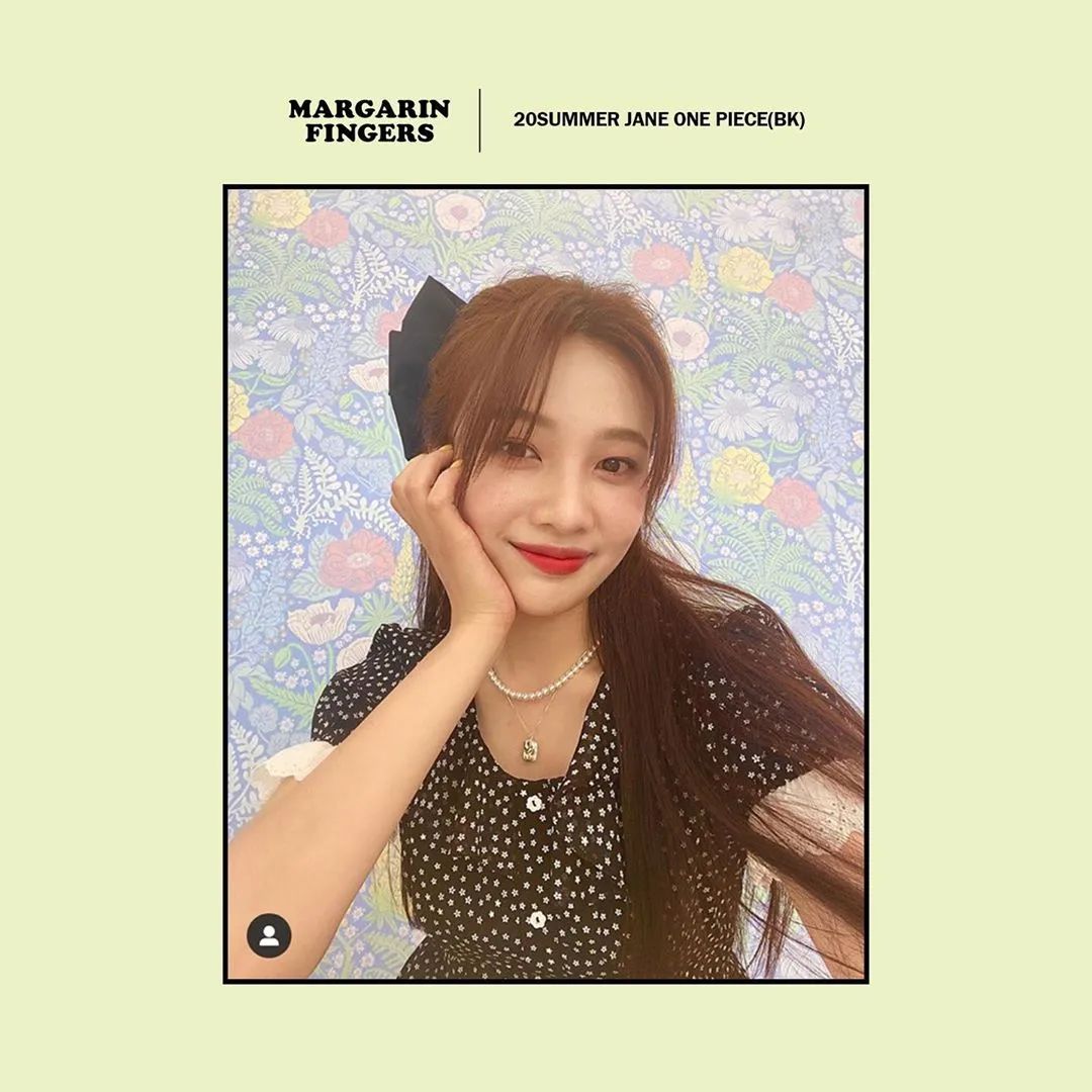 blackpink泫雅摆尾,blackpink全员观看泫雅舞台