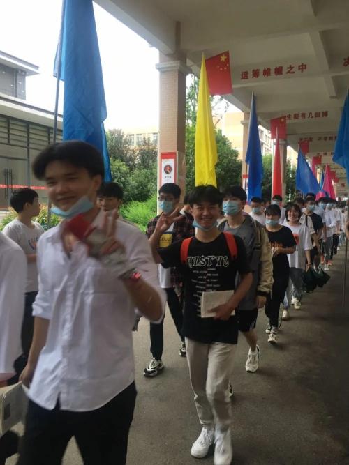 东方外国语学校咸宁2023高考成绩,2022年咸宁东方外国语高考喜报