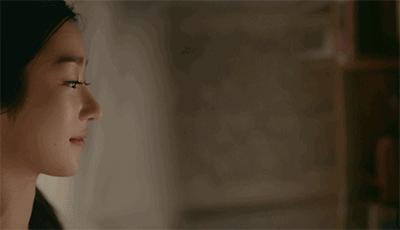 徐睿知倒钩眼线妆,金秀贤徐睿知魔女作品