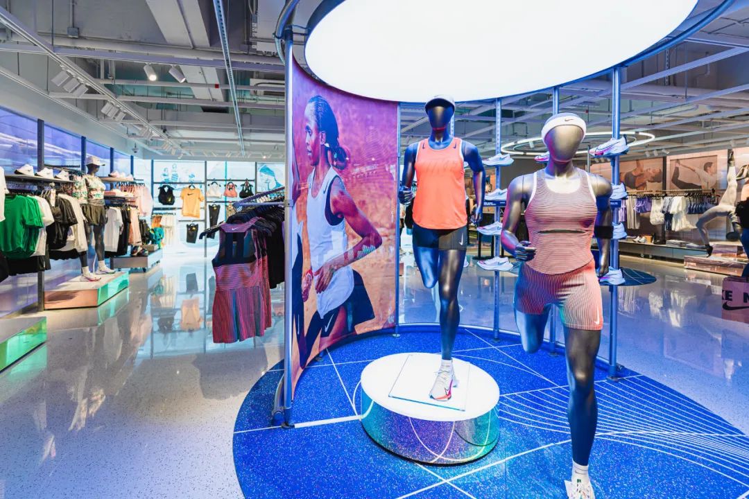 全球nike三大门店,广州nikerise概念店