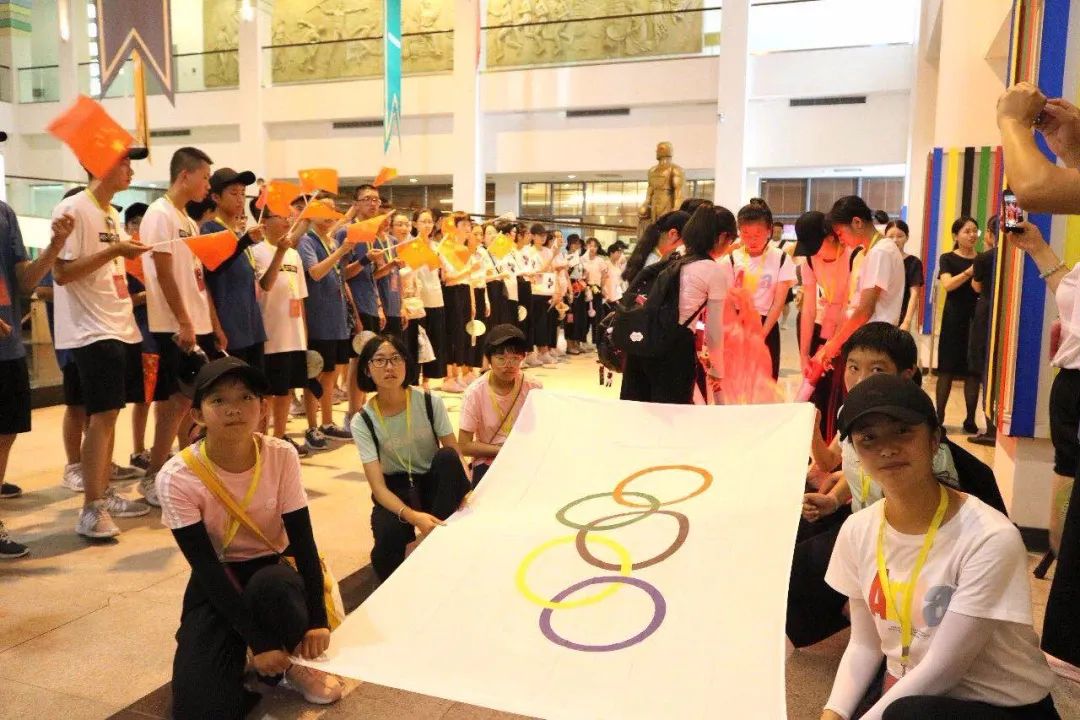 暑期“奥运亲子研学+北大学霸分享”特惠日开始了