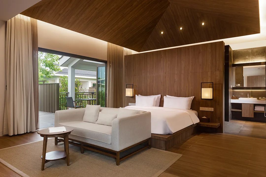 比买一送一还划算，全年不涨价！享山水画里329㎡双卧别墅，玩皮划艇漂流