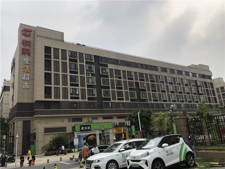 两年房价涨1100卖出赚多少,两年涨20万的房子