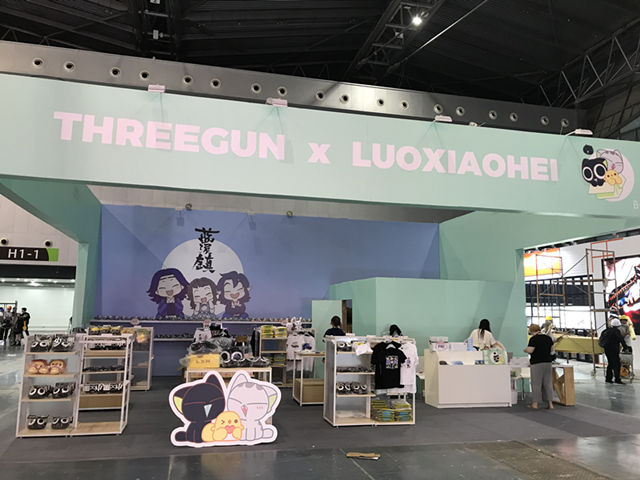 穿着时髦三枪T恤逛CCG是怎样的体验？这波神操作让83岁的三枪圈粉了