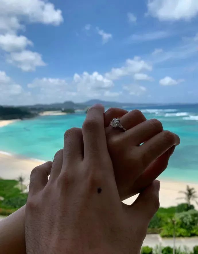 三克拉的钻戒一般要多少钱,三克拉方钻戒大概多少钱