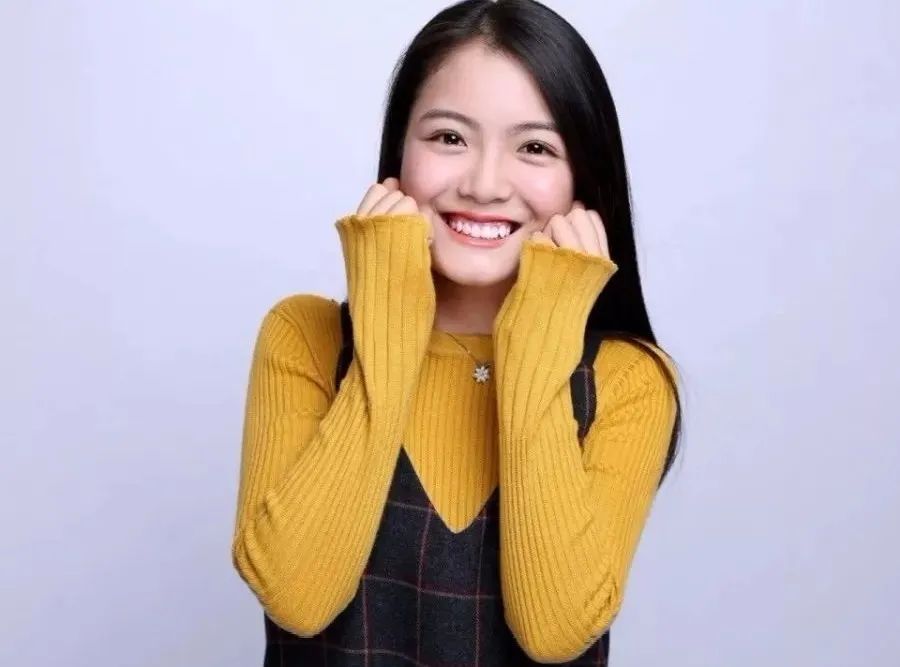 你好这里是成都翻译英文,你知道武汉商学院么