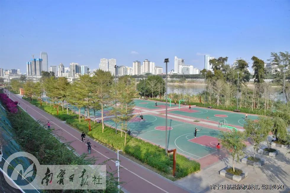 南宁的体育场馆,南宁体育馆容纳量