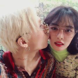 泫雅金晓钟公开恋情是真的吗,泫雅龙俊亨晒牵手照疑似公布恋情