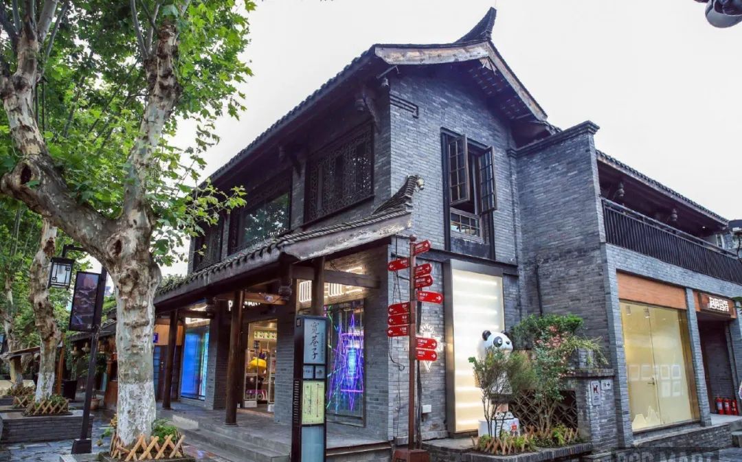 四川成都宽窄巷子近期状况,成都宽窄巷子最新实拍