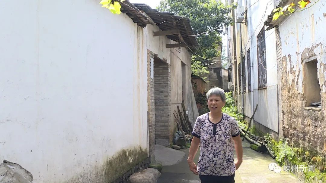 免费送桌子椅子,免费送电脑椅