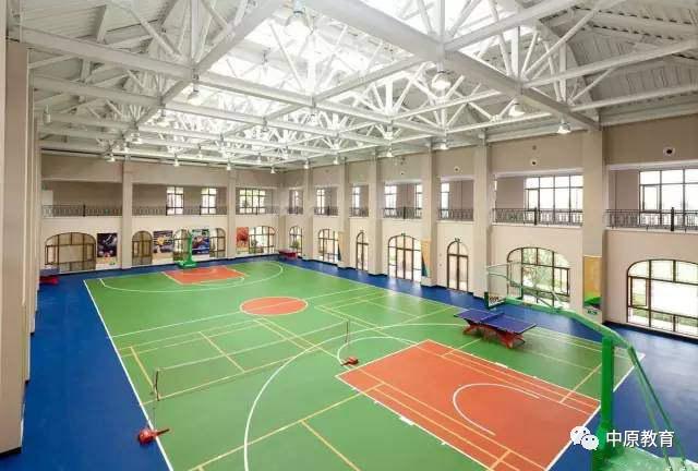 郑州市第六十四中学：一所幸福指数超高的“花园式”智慧校园