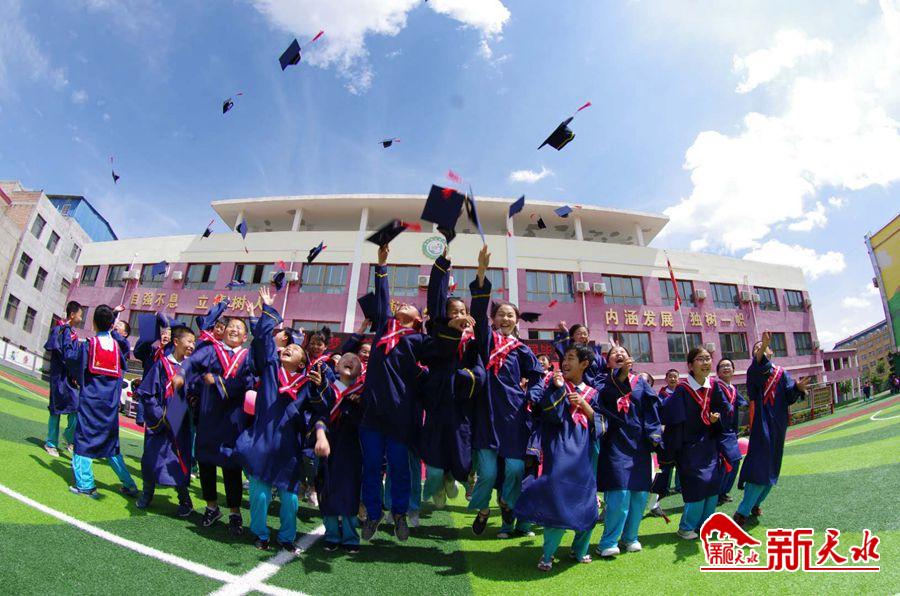 秦安县西川小学,奋进中的实验小学