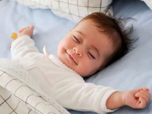 新生儿哭闹不用愁找准原因是关键,新生儿一到12点就哭闹什么原因