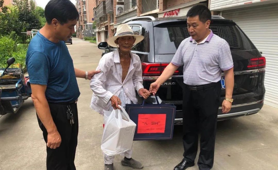 致敬老兵岁月静好,致敬老兵不忘初心牢记使命