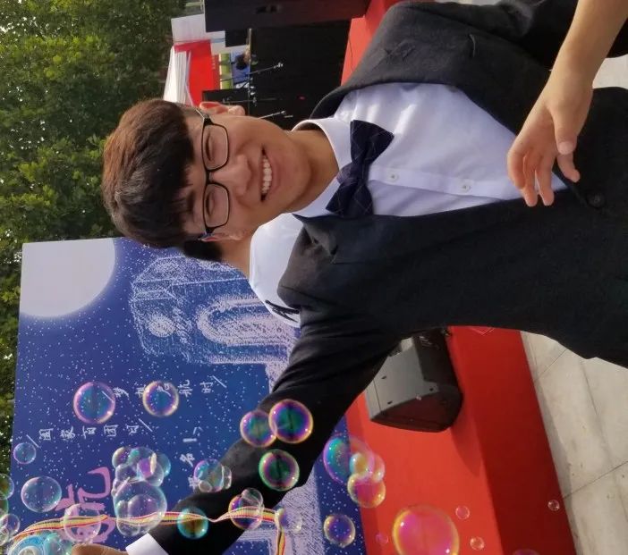 当年仅超一分进入天大,现在高数100,大物99…专业第一逆袭的大学生活是什么样?