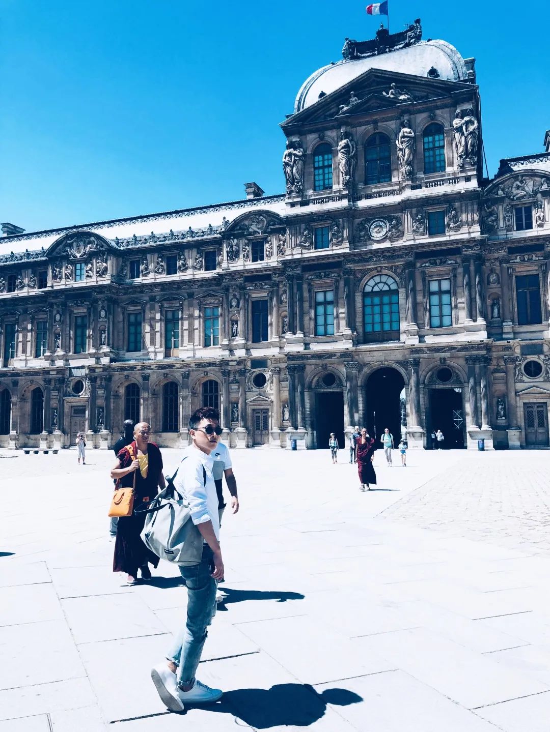 都说男人就是要大包，布耀廉到底谁大包