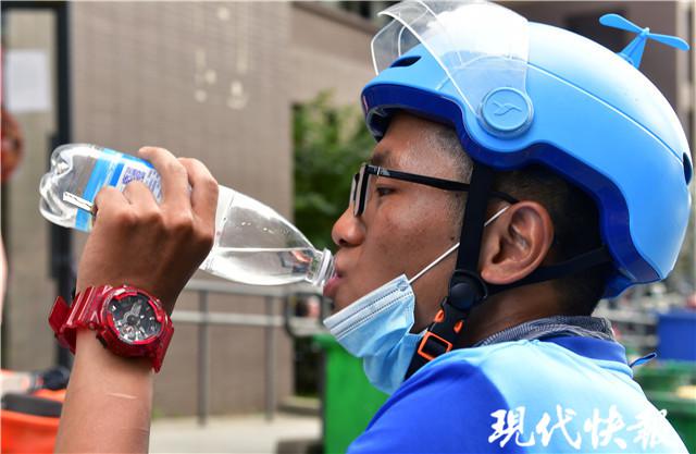 暑假大学生兼职送外卖后续,95后研究生兼职送外卖