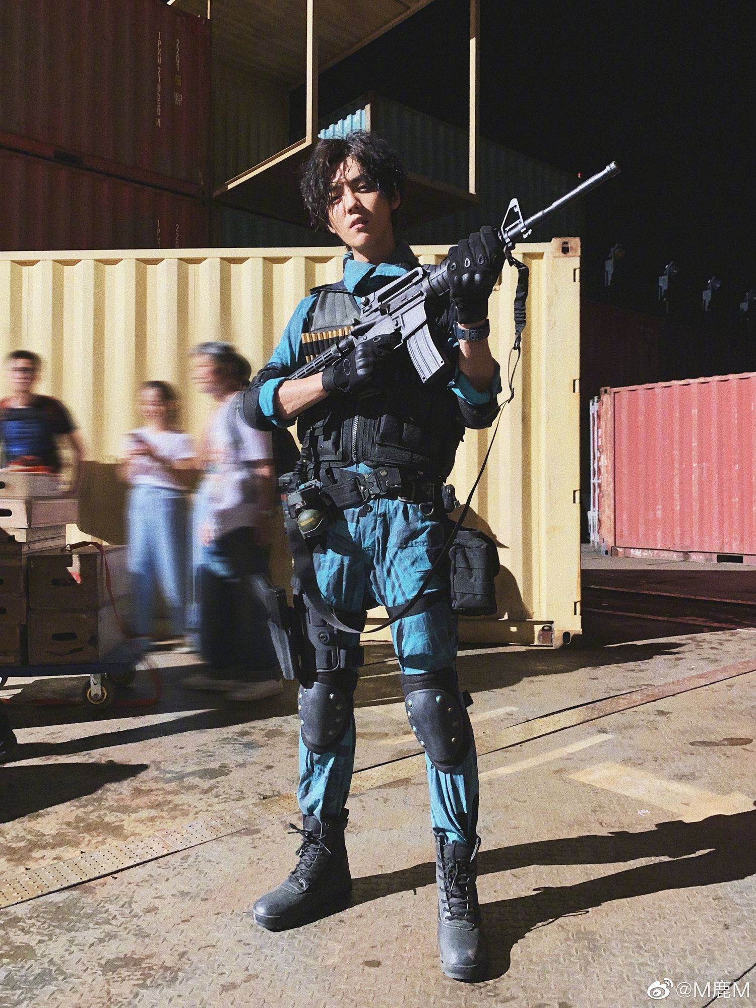 鹿晗ins晒手表,鹿晗深夜发文晒图