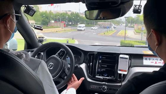 滴滴打车遇到奔驰e,上海滴滴robotaxi试运营