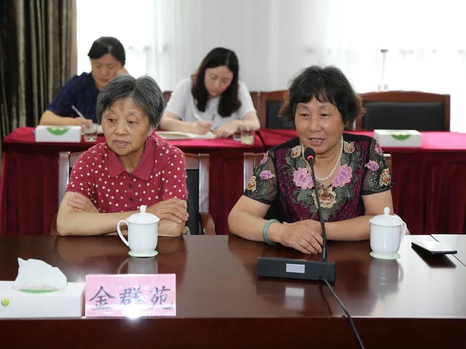 文明实践志愿服务活动记录怎么写,曹路志愿者日