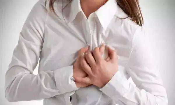 如何快速丰胸且不会反弹,不吃药怎么丰胸