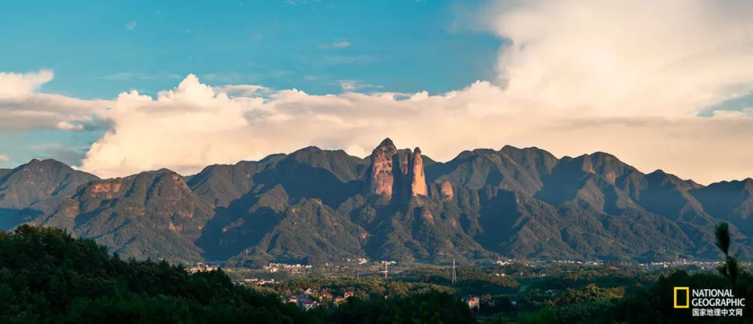 江郎山，刺破天