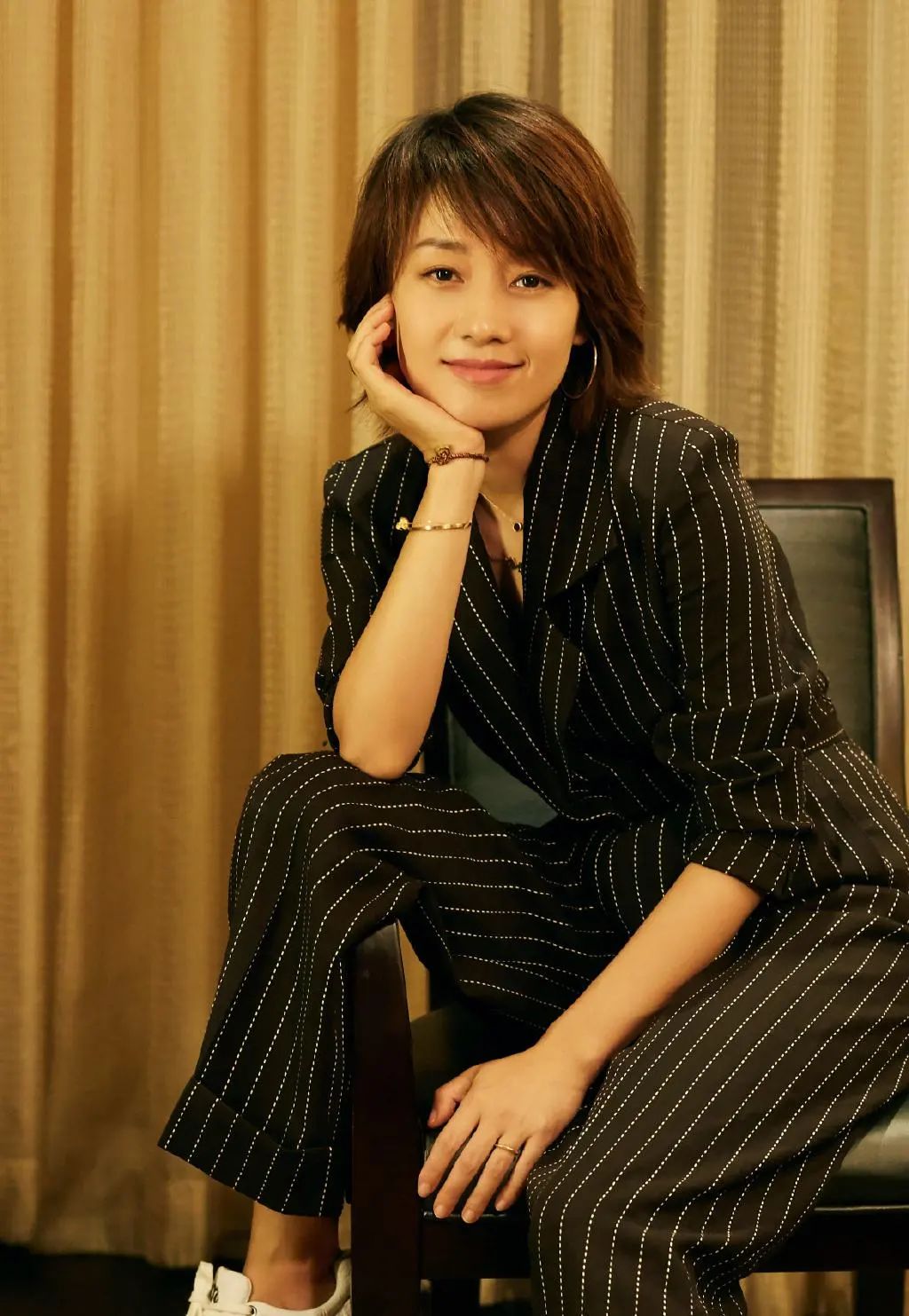 44岁马伊琍不再低调,40岁马伊琍离婚后的生活