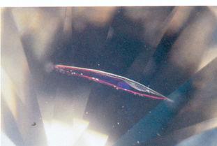 钻石容易裂吗,裂开的钻石哪里出