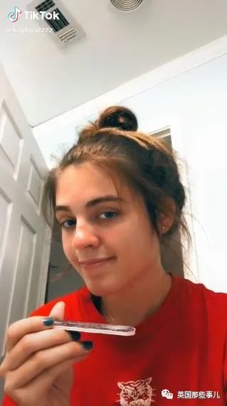 外网年轻人流行用指甲锉磨牙正畸,把正经牙医都急坏了