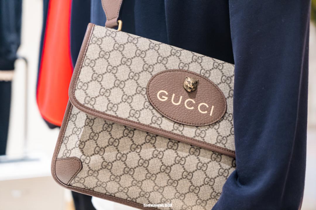 look千盛购物广场店,look百万车