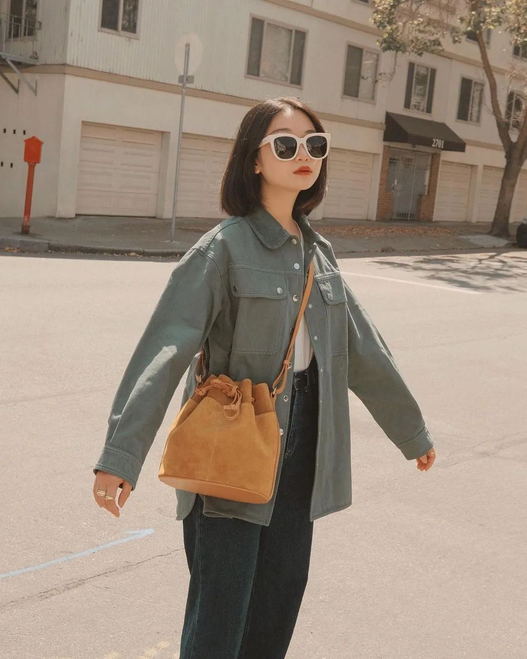 梨形身材亚裔穿搭,身材娇小怎样穿出高端大气上档次