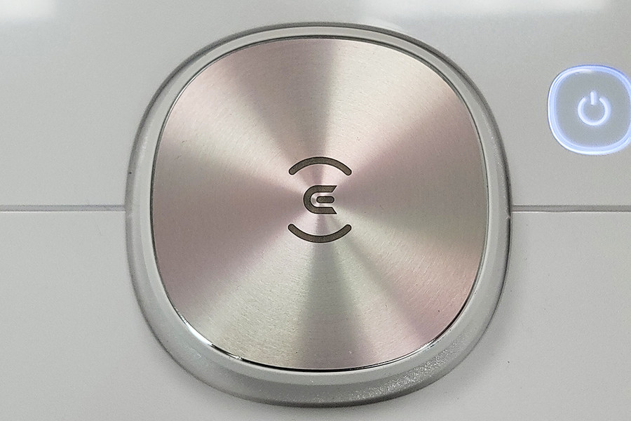 iroboti7和米家防缠绕机器人,云鲸跟科沃斯哪个扫拖一体好