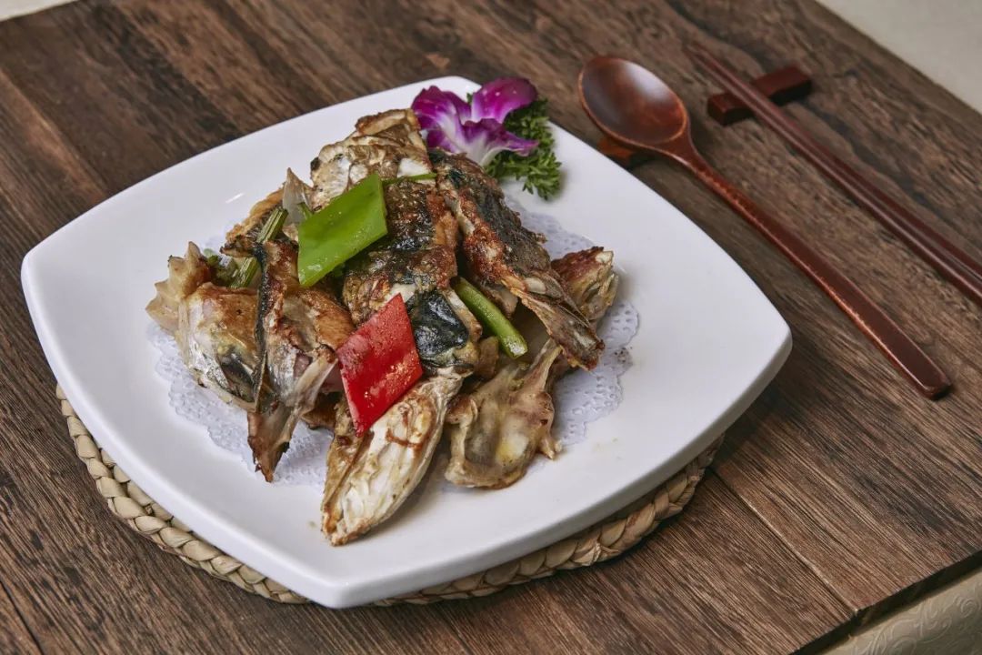 屯里新开finedining,王府花园下午茶,老牌合资酒店新开烘焙坊……本周的贴秋膘指南有点高级(内含福利)|一周好吃