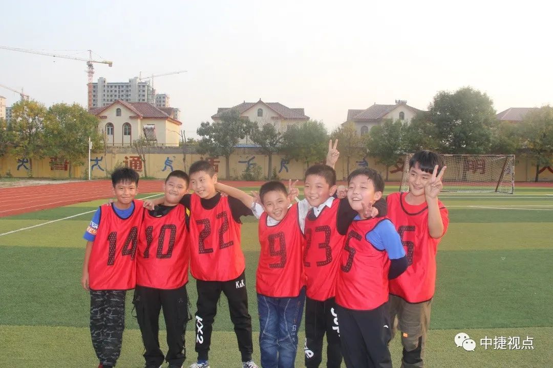 校园足球联赛开赛简报,中小学生足球联赛开赛云顶中心校