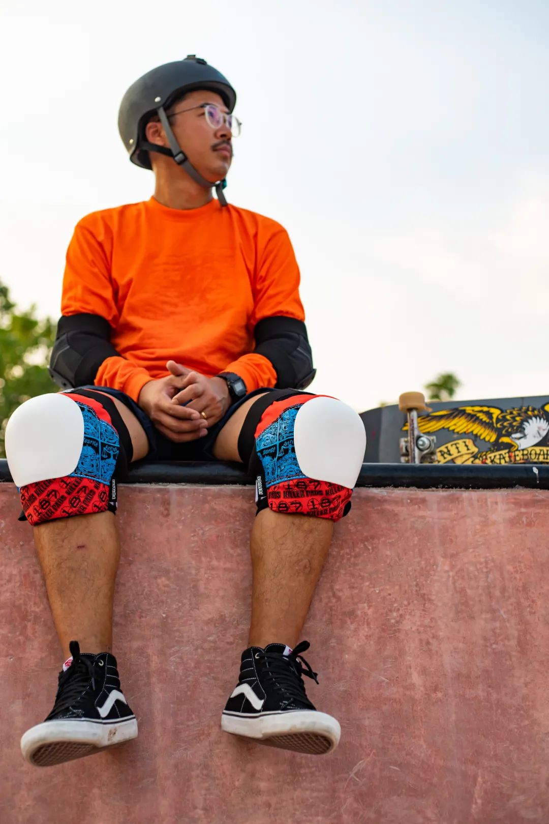 命硬可以不弯腰，但玩碗池得会正确「下跪」