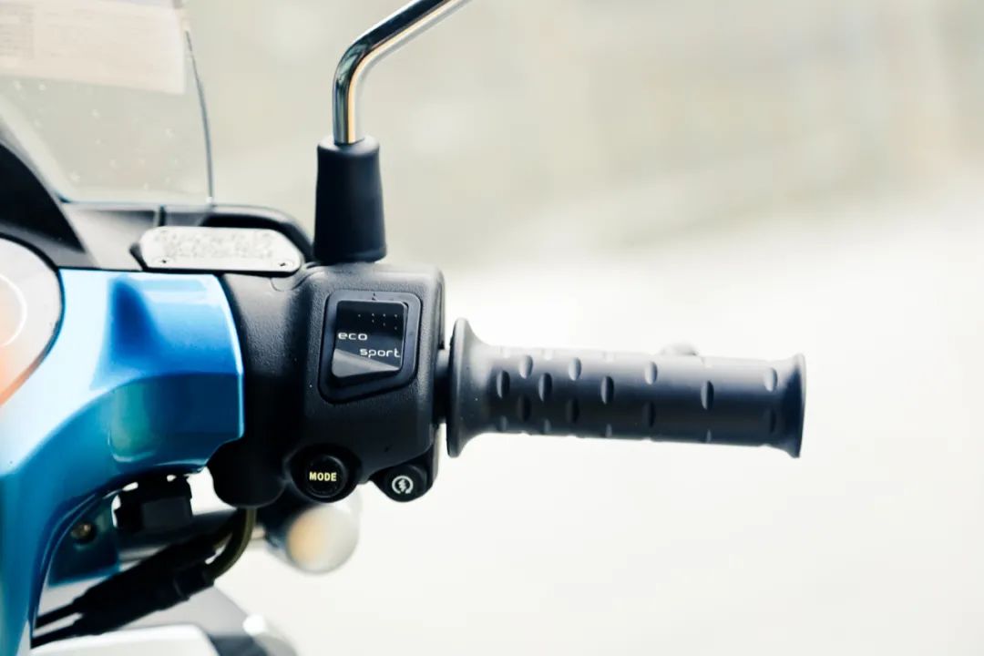 金城提拉米苏150cc实际动力,金城提拉米苏150和姜戈150哪个好