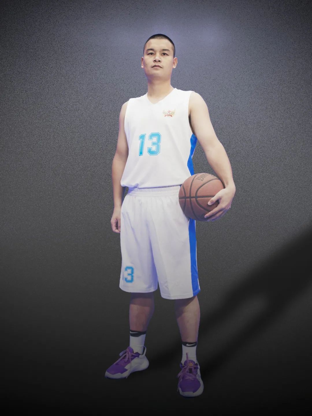 篮球有关的美文,有关篮球与青春的诗