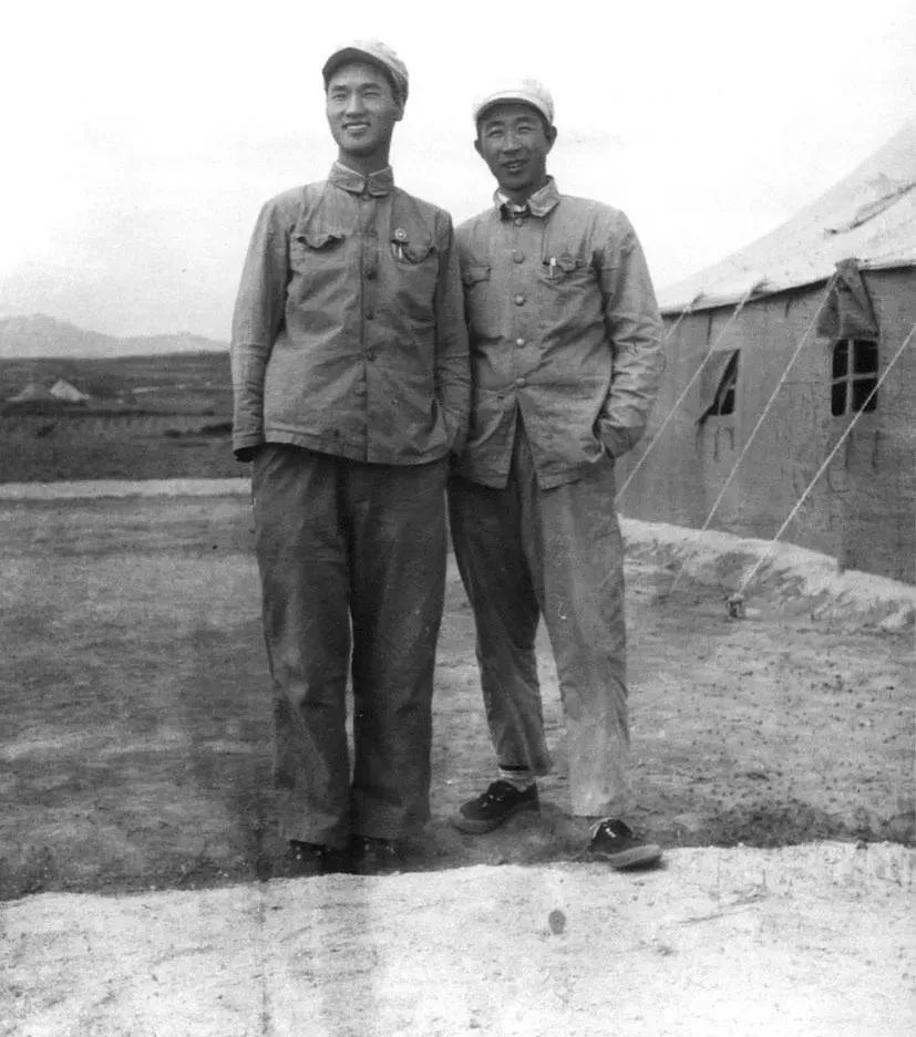 保家卫国投笔从戎听党指挥,抗美援朝纪念笔