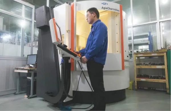 灏忓井浼佷笟鎴峰鎴愰暱鏁呬簨,灏忓井浼佷笟鎴愰暱鏁呬簨澶у叏