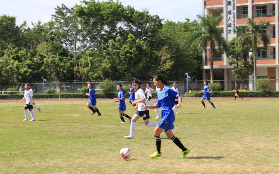 寰愬窞甯傞暱鏉潚灏戝勾鏍″洯瓒崇悆鑱旇禌,閮戝窞甯傞暱鏉潚灏戝勾瓒崇悆鑱旇禌