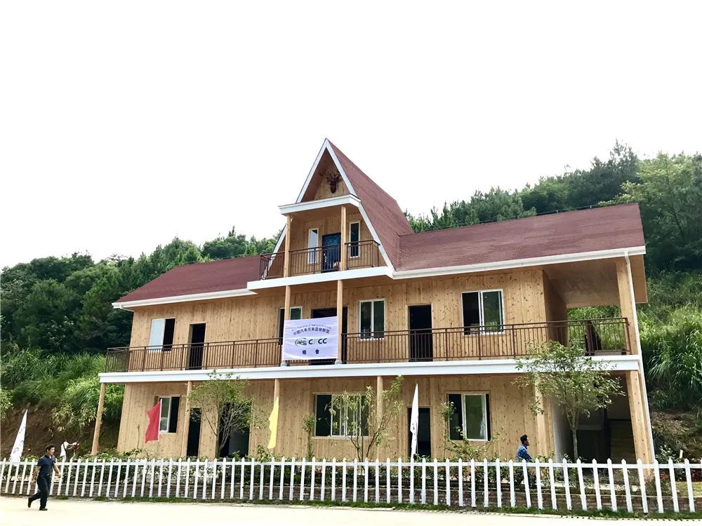 上车旅游打卡,上车打卡下车打卡